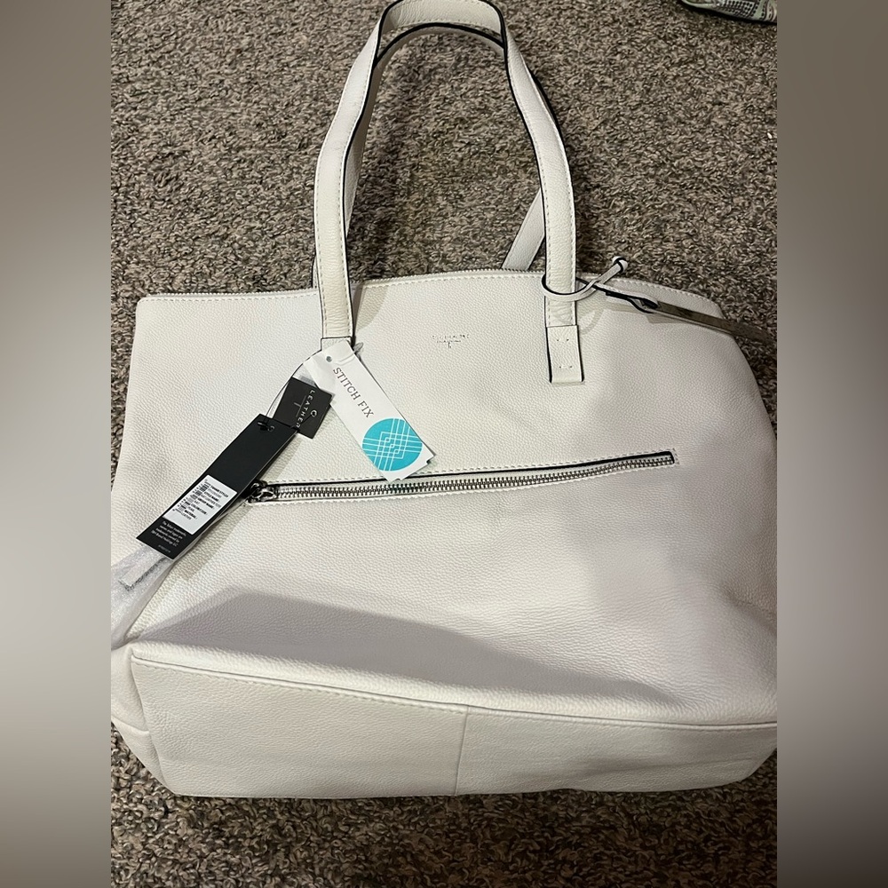 Women’s white Tahari purse new